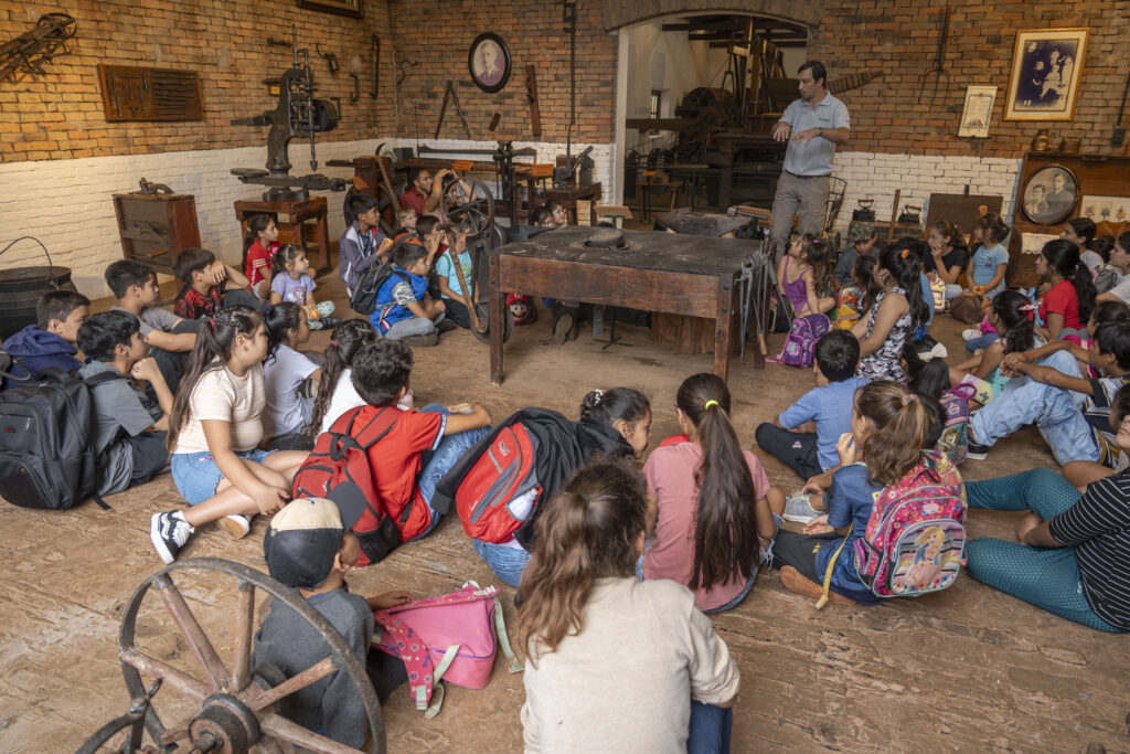 El Programa Contener visitó el Museo Histórico Juan Szychowski