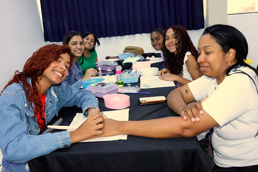 30° Aniversario — Consolidación Regional y Nuevas Temáticas